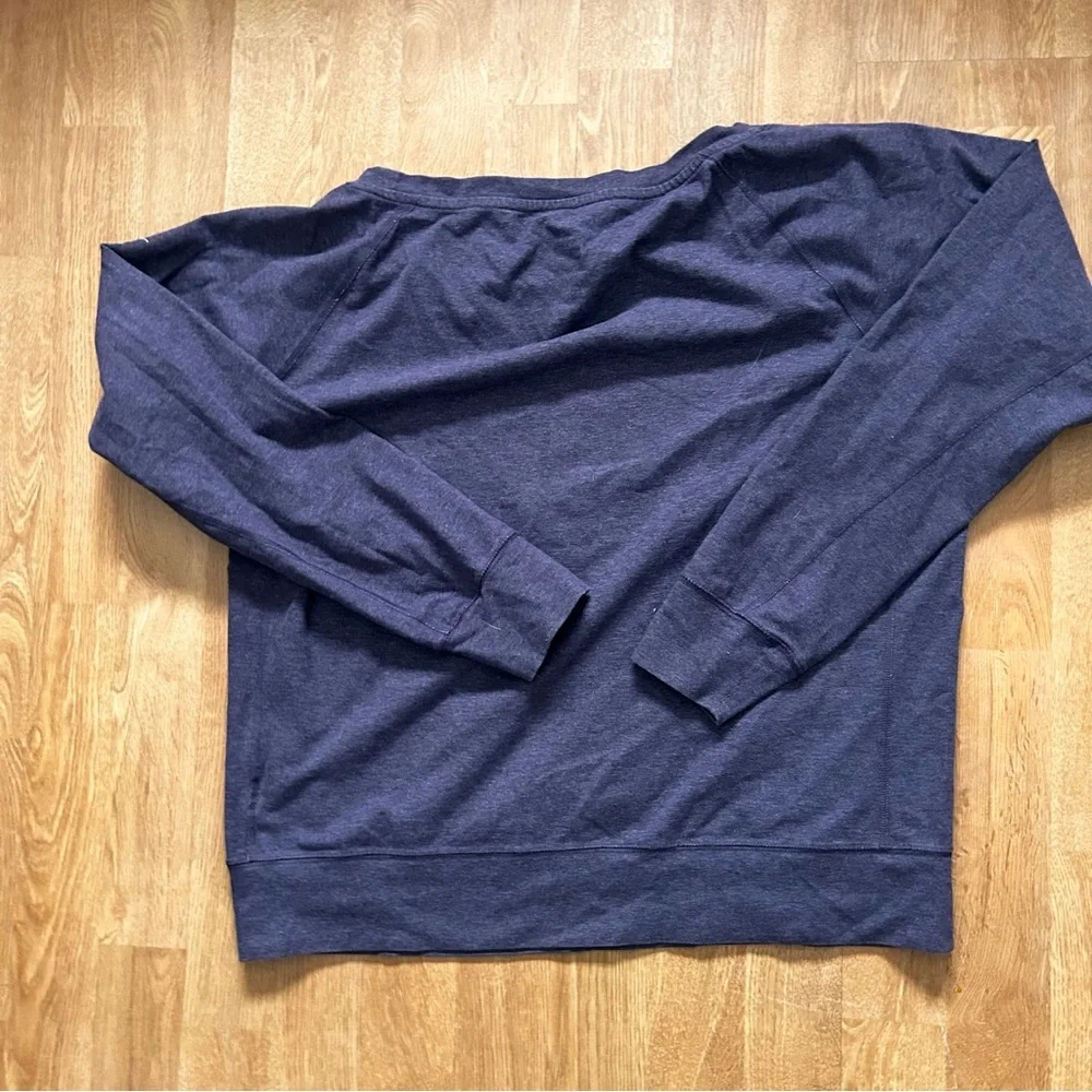 Nike fit purple long sleeve sweatshirt top size L